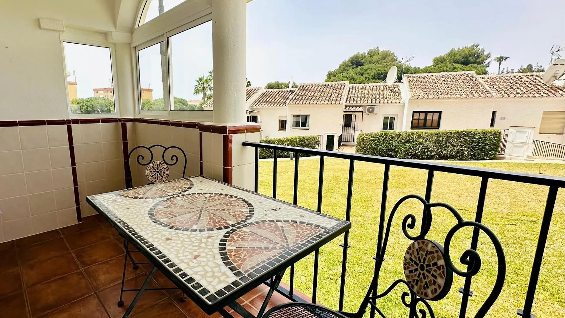 Bajo Con Terraza En La Costa Del Sol Apartment Malaga