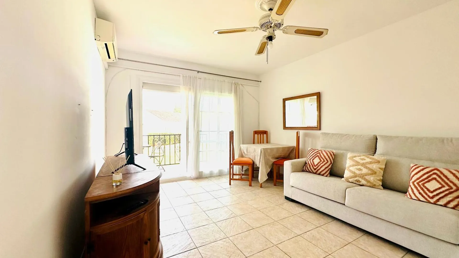 Bajo Con Terraza En La Costa Del Sol Apartment Malaga 0*,
