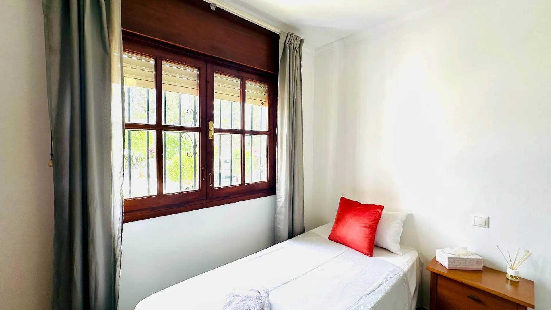 Bajo Con Terraza En La Costa Del Sol Apartment Malaga