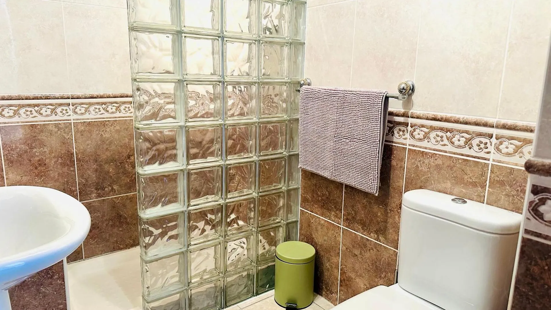 Bajo Con Terraza En La Costa Del Sol Apartment Malaga