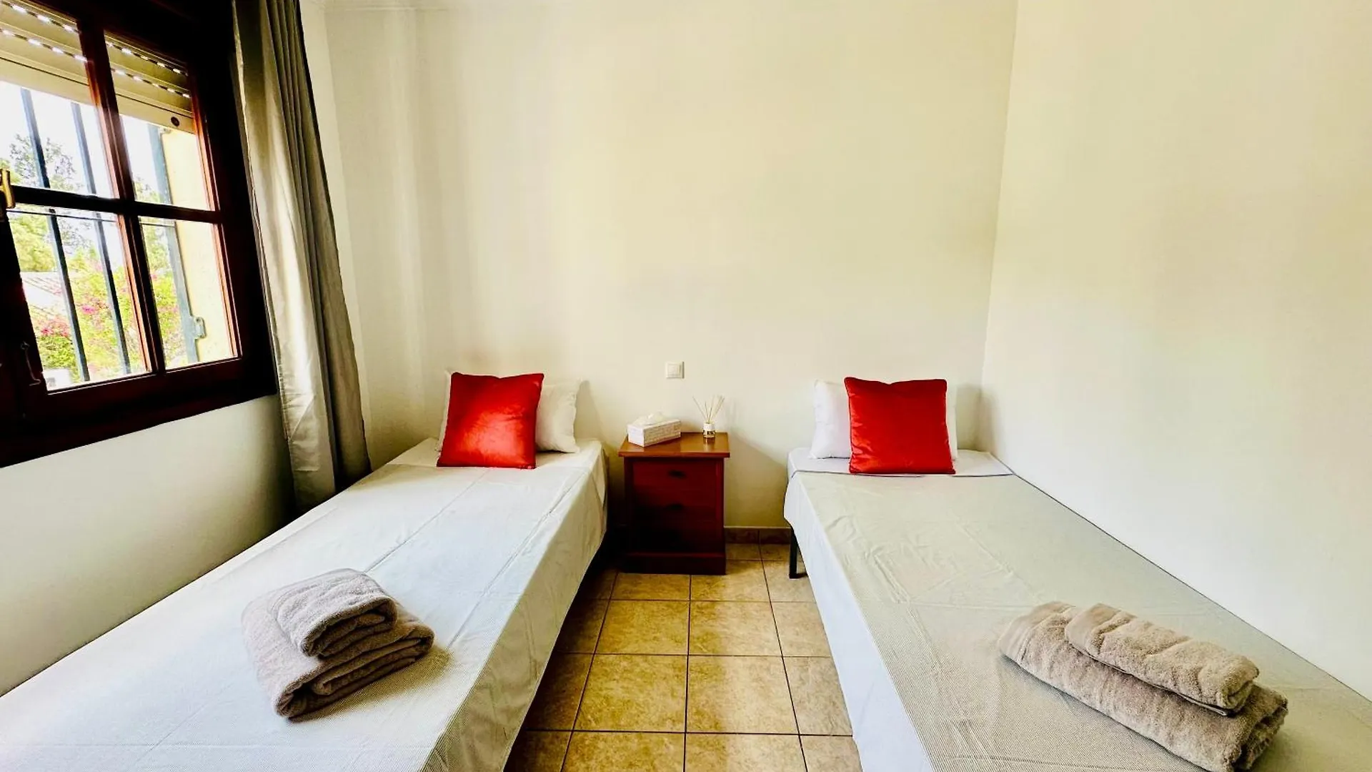 Bajo Con Terraza En La Costa Del Sol Apartment Malaga Spain